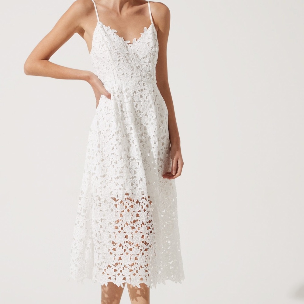 ASTR the Label Lace Overlay Midi Dress in White